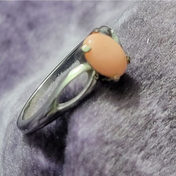 Oregon Peach Opal Solitare Ring Size 6 - Picture 8 of 13